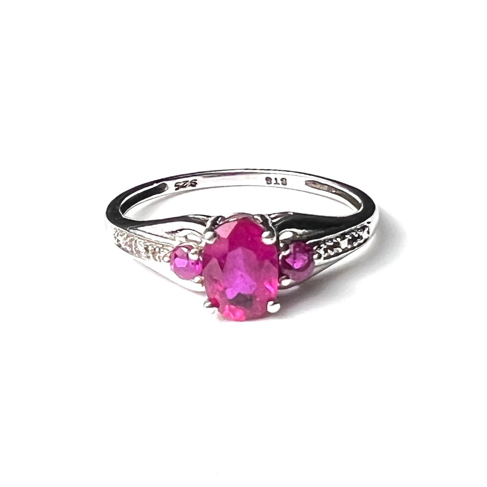 VTG STS 925 Sterling Silver Trilogy Ring with 3 Prong-Set Rubies Size 7